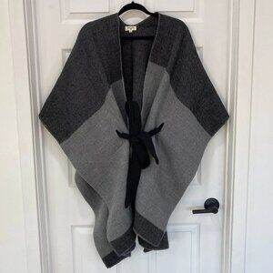 WORLD MARKET Gray Color Block Poncho Wrap Sweater Open Cardigan Shawl (One Size)